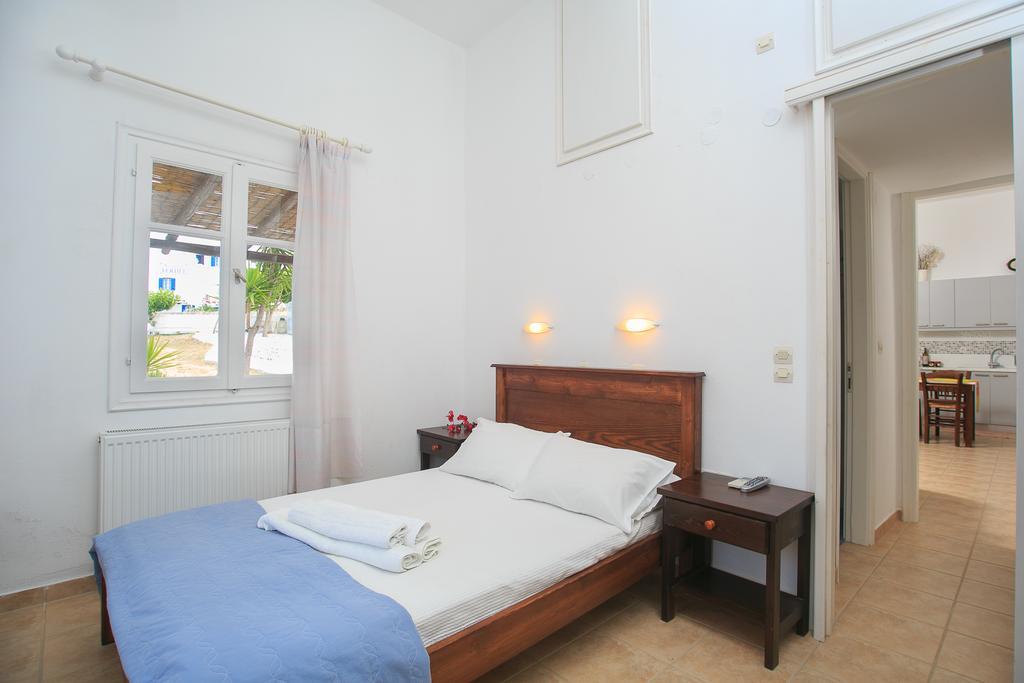 Paros Rita Studios Piso Livadi Kamer foto